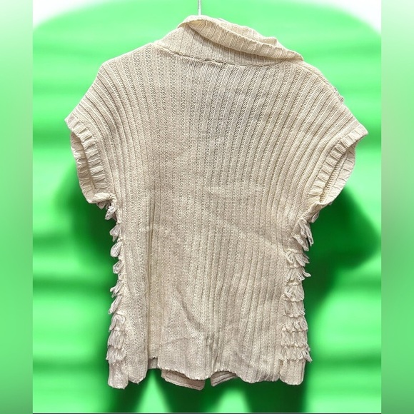 New directions Cream Sweater with Fringe Detail petite medium - Picture 2 of 4